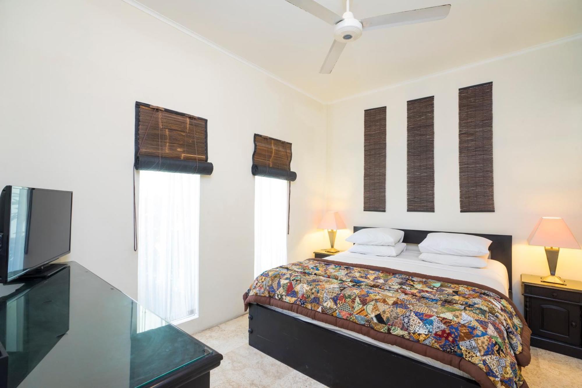 Beach Melati Apartments Легиан Экстерьер фото