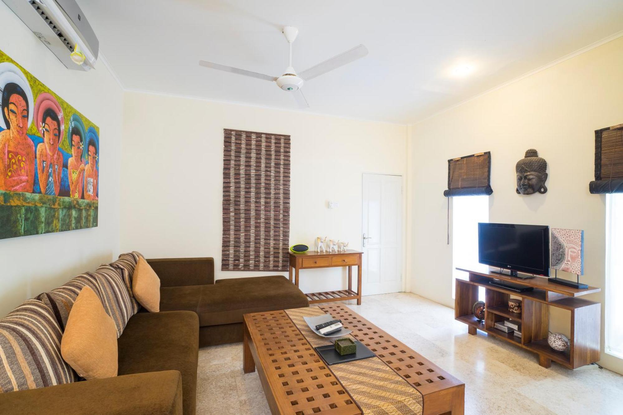 Beach Melati Apartments Легиан Экстерьер фото