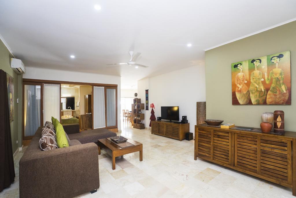 Beach Melati Apartments Легиан Экстерьер фото