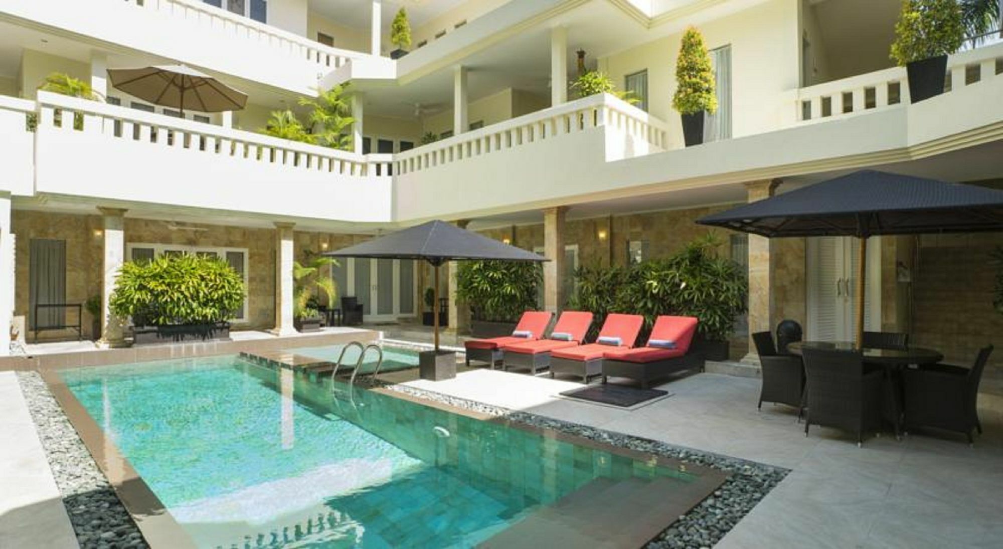 Beach Melati Apartments Легиан Экстерьер фото
