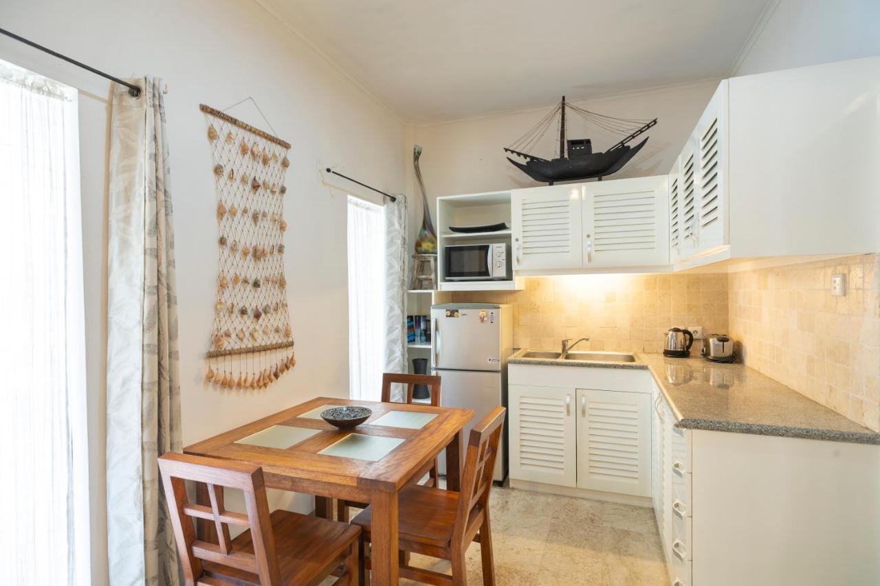 Beach Melati Apartments Легиан Экстерьер фото