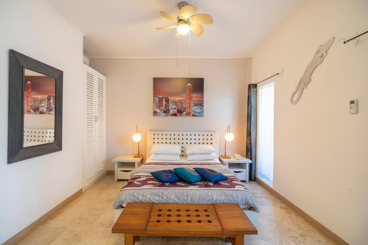Beach Melati Apartments Легиан Экстерьер фото